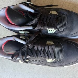 2012 Air Jordan 4 Retro 'Bred'